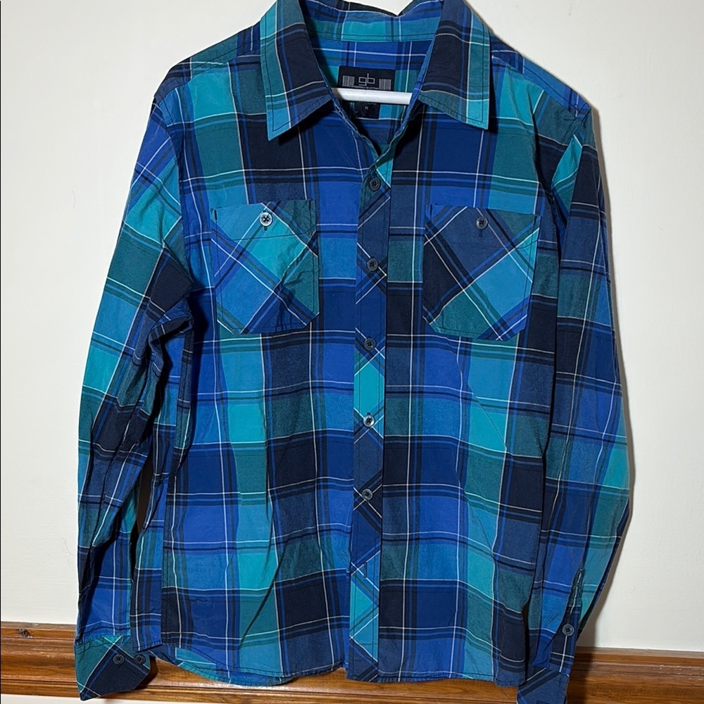 Vibrant Blue Casual Button Down Shirt with Plaid Design